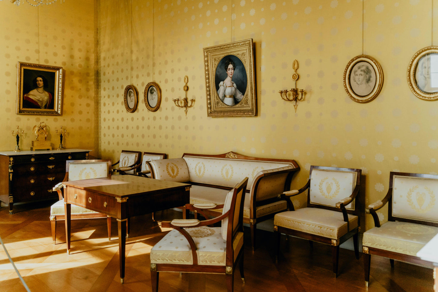 Dinning Room Furniture